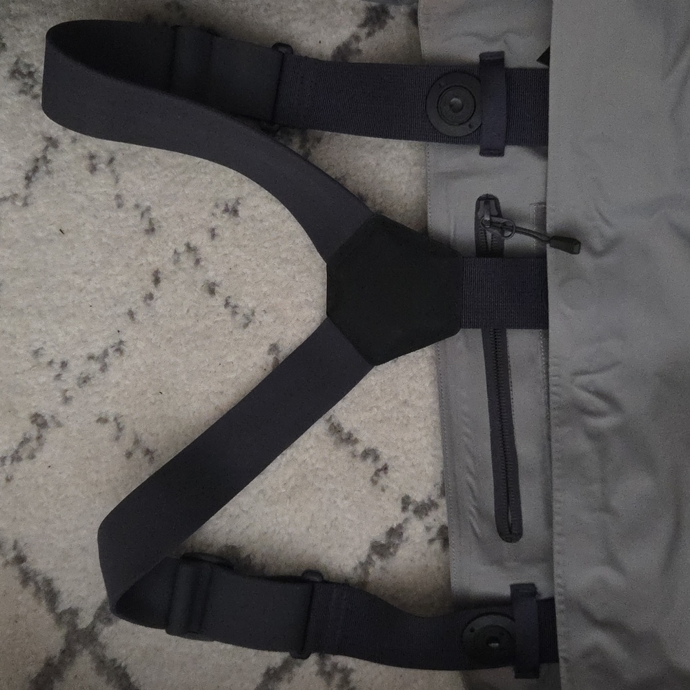 Women's Orvis Ultralight Chest Waders - Size Large - Picture 11 of 14